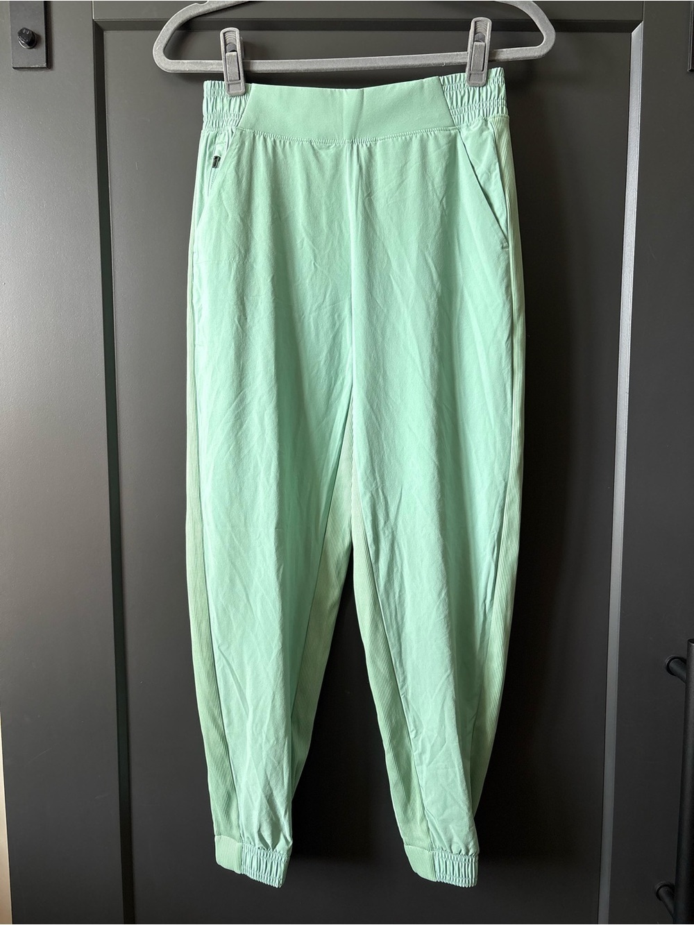 Athleta Brooklyn Ankle Joggers | Mint Green